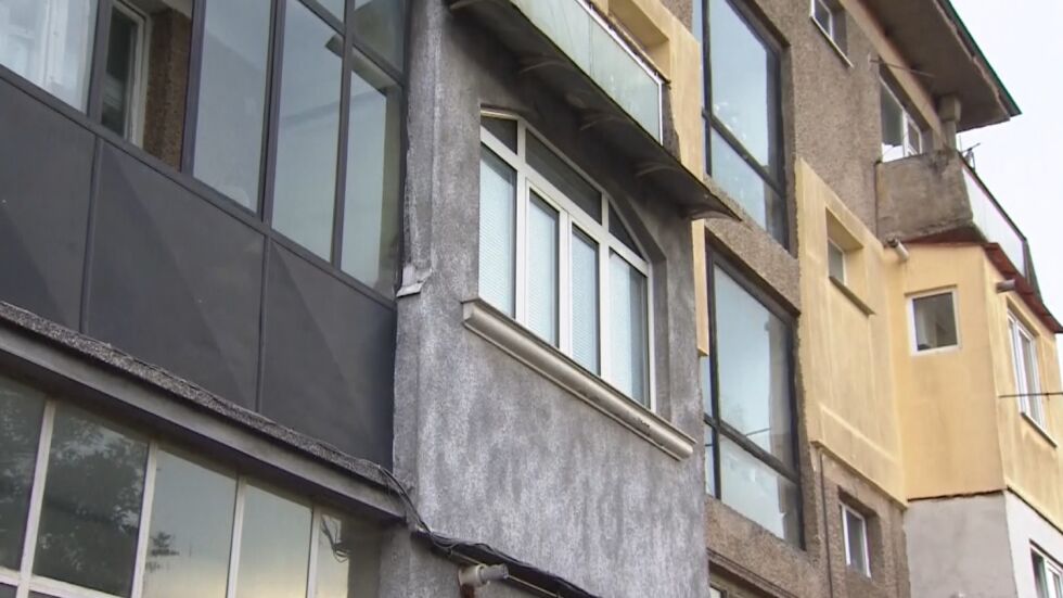 Бегълците от затвора са се крили седмици в апартамент в Ботевград (ОБЗОР)