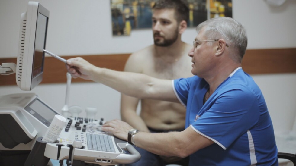 Преглед от разстояние: Лекари от „Пирогов” консултират пациенти чрез телемедицина