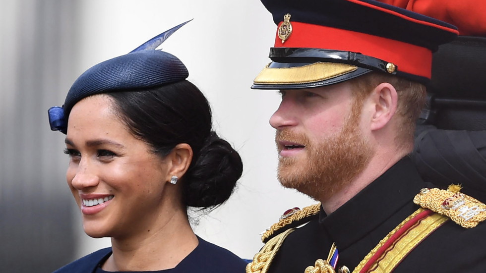 Не позволиха на принц Хари да носи военна униформа на погребението на Елизабет II
