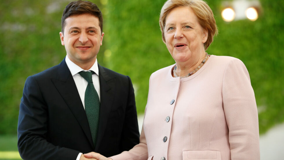 Зеленский в Германия: С Ангела Меркел обсъждат санкциите срещу Русия и „Северен поток – 2”