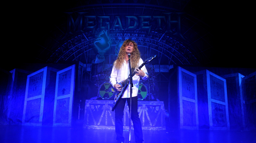 Дейв Мъстейн от "Megadeth" е болен от рак на гърлото