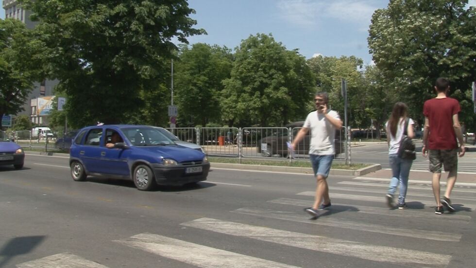 Катастрофа с две жертви на пешеходна пътека във Варна