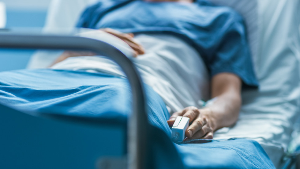 Общинските болници в София алармират, че нямат свободни легла