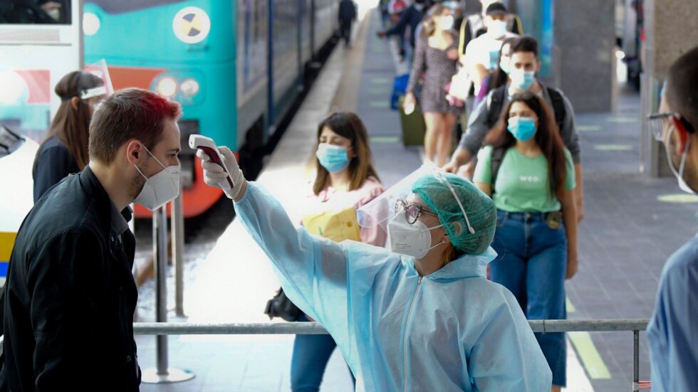 Италия затяга мерките след два дни на рекорден брой заразени с коронавирус
