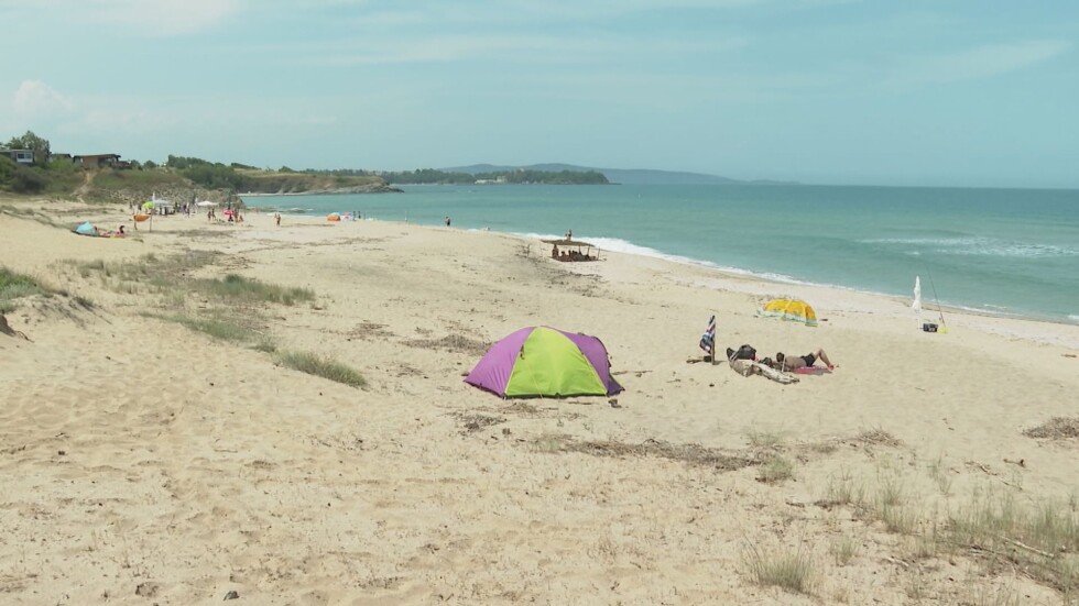 Мирослава Петрова: Плаж "Корал" ще бъде обявен за защитена територия