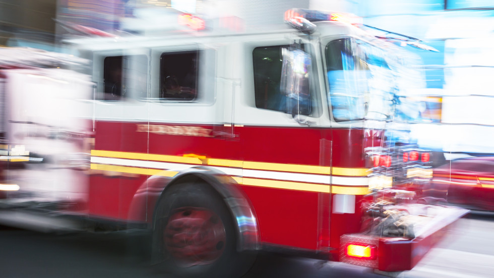 9 загинали при пожар в дом за възрастни хора в с. Рояк