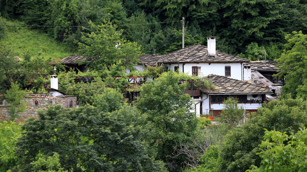 Изгубени във времето: Село Иглика, любимото на Невена Коканова