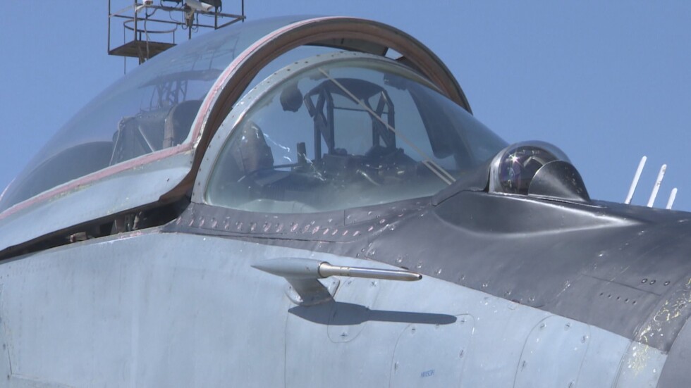 Симулация на фаталния полет на МиГ-29: Лесно ли може да бъде изгубена ориентация в нощно небе?