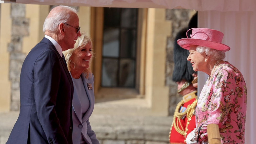 Джо Байдън за кралица Елизабет: Много е изискана, напомня ми за майка ми
