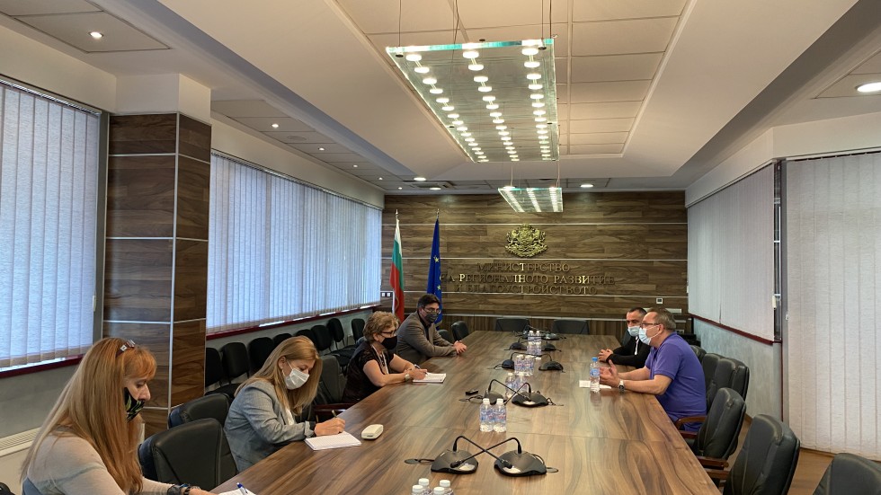  Комитова прие Стоян Беличев: Обсъдиха смяна на ръководството на „Автомагистрали"