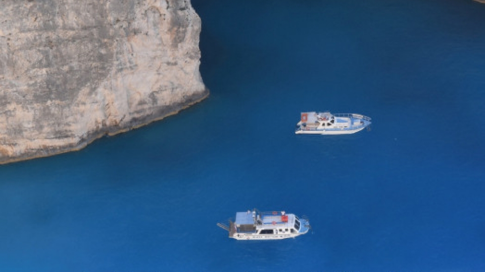 "Гръцко синьо" - пътеводител разкрива тайните на гръцките острови (ОТКЪС + СНИМКИ)
