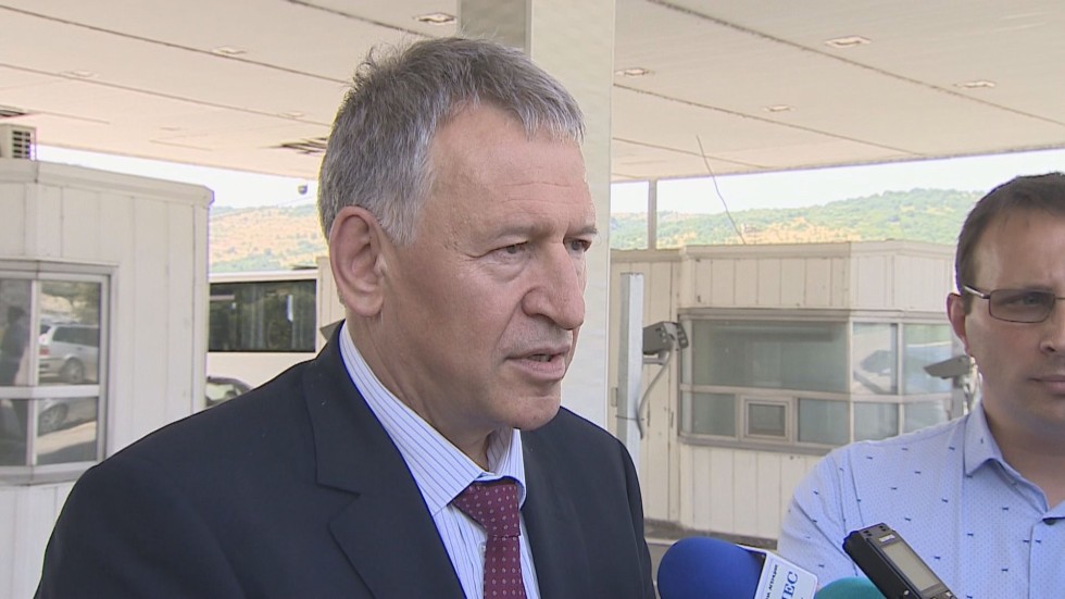 Здравният министър: От 1 юли ще има нов режим за влизане в страната 