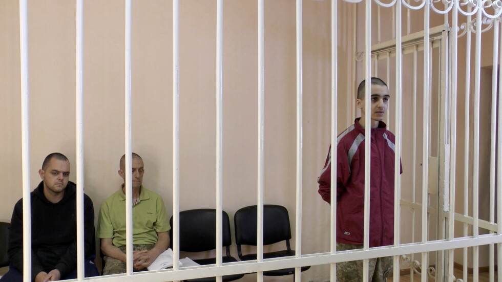 Осъдиха на смърт двама британци и един мароканец в самопровъзгласилата се ДНР
