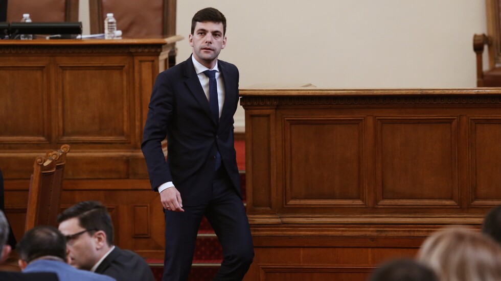Никола Минчев вече не е председател на Народното събрание