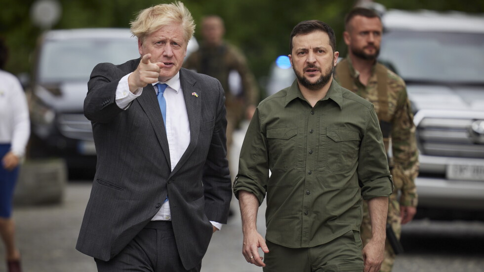 Изненадващо посещение: Борис Джонсън се срещна със Зеленски в Киев (СНИМКИ)