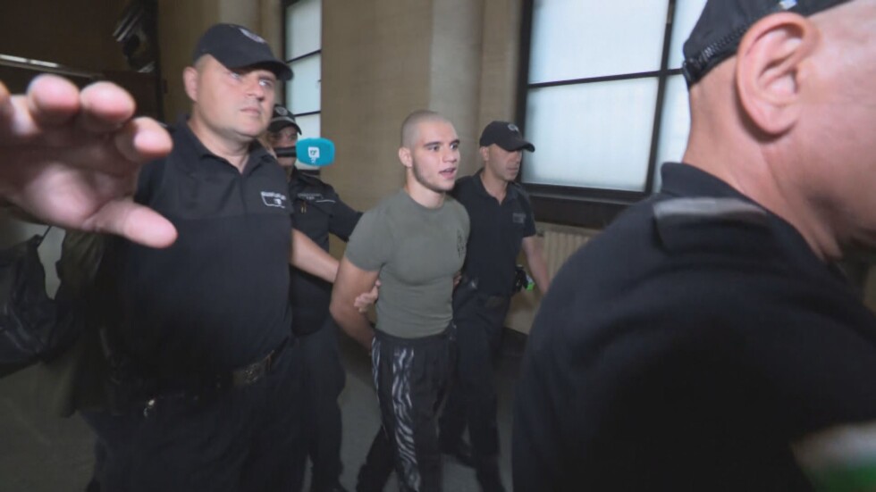 СГС остави в ареста сина на прокурор от Перник, обвинен в побой