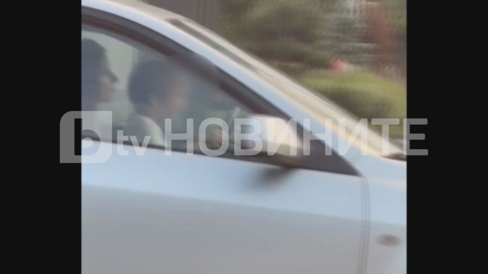 Жената, заснела как дете кара кола в скута на майка си пред bTV: Бях шокирана