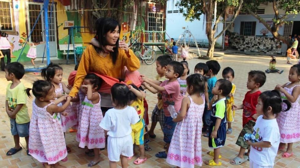 „Майка Тереза на Виетнам“: Една жена спасява над 340 деца от самота 