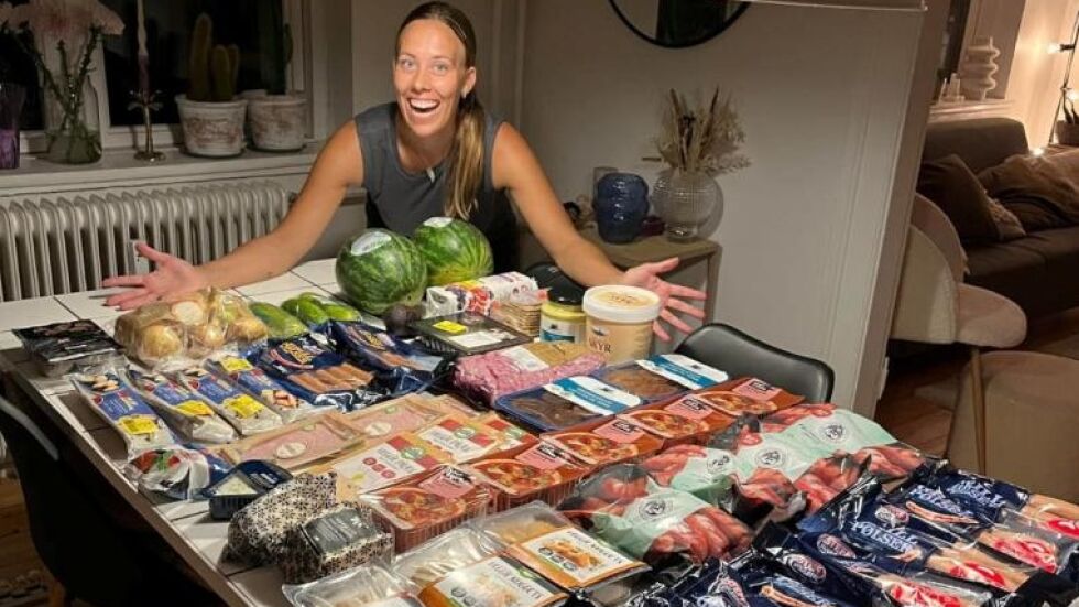 Тази жена се изхранва срещу 90 долара на година, как го прави?