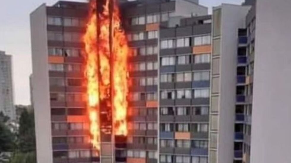 Пожар в жилищна сграда край Брюксел, 100 души са евакуирани (СНИМКИ)