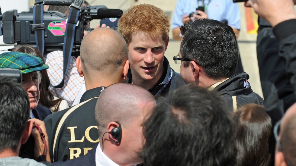 Принц Хари се явява в съда по дело за подслушване срещу медийната група „Мирър“