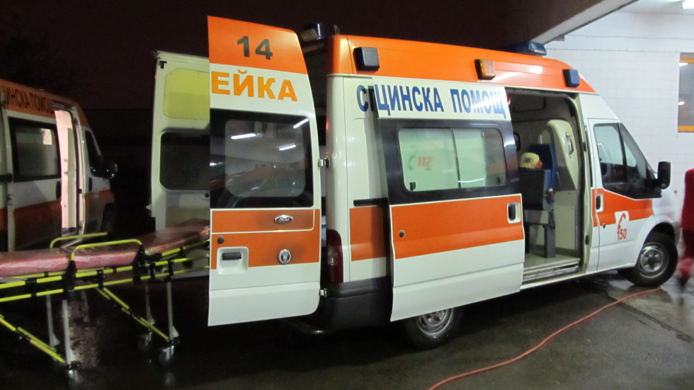 Шестима в ареста след жесток побой на екип на Спешна помощ в София