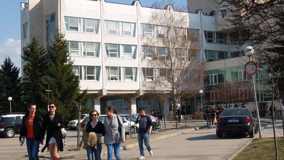 Четири блока в "Студентски град" влизат в първия кампус 