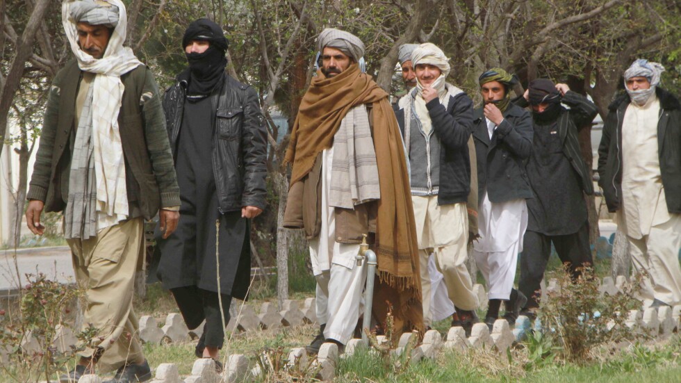 САЩ допуснаха възможност за сътрудничество с талибаните срещу "Ислямска държава"
