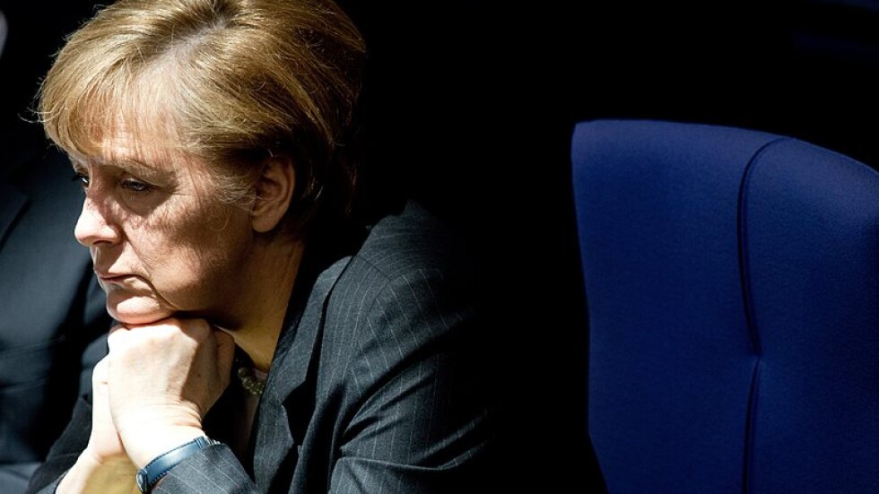 Меркел настоя Турция да създаде приемливи условия за бежанците 