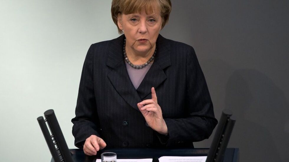 Меркел поиска задължително разпределяне на бежанците в ЕС