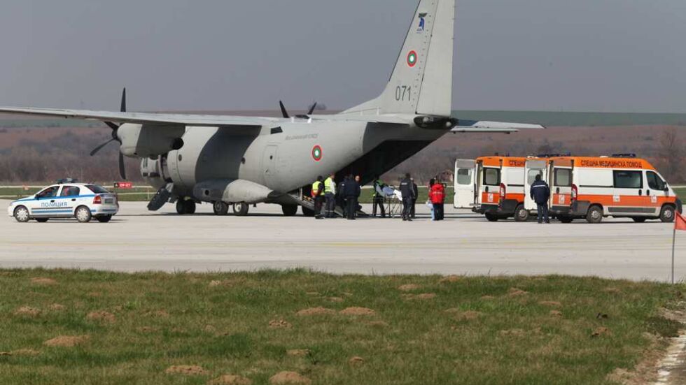  „ Спартан “ транспортира потърпевшото дете на плажа в Созопол до „ Пирогов “ 