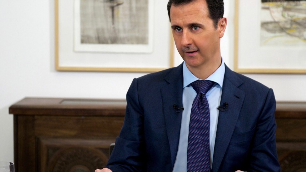Оланд: Асад е проблемът, а не решението в Сирия