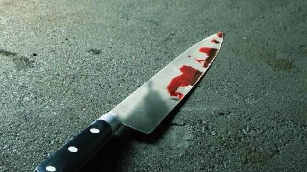 След семеен скандал: Жена намушка с нож мъжа си в Сливен