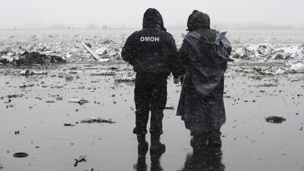 Оглеждат повторно мястото на самолетната катастрофа в Ростов на Дон