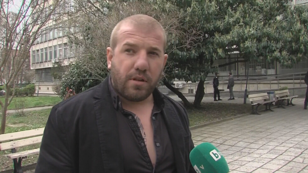 Полицията в Бургас разпитва Динко Вълев от Ямбол
