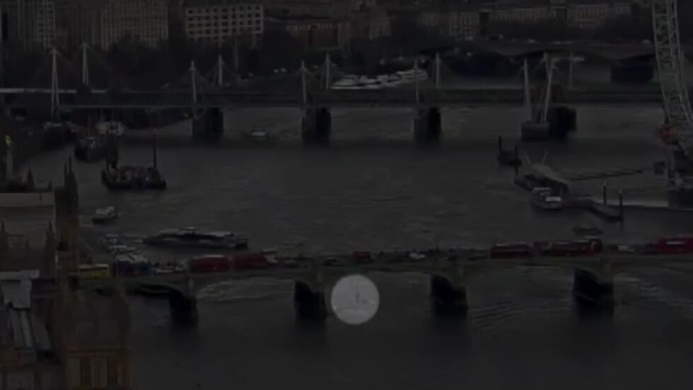 Жена, пострадала при атаката в Лондон, е извадена от Темза