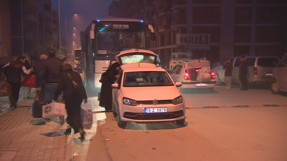 Последните автобуси от Бурса тръгнаха за Кърджали и Джебел