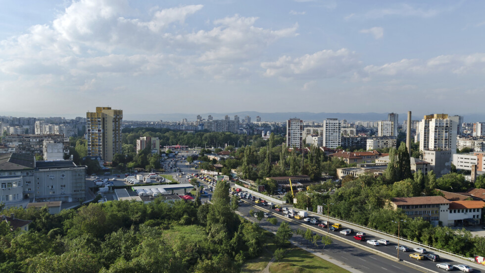 Кметът на София: Кварталните улици са приоритет в строителната програма