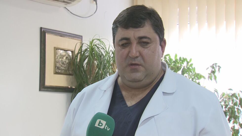 Мъжът, заплашил с нож лекар в Пазарджик, е задържан за 72 часа 
