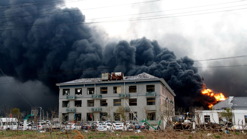 Над 60 са вече жертвите на взрива в химически завод в Китай