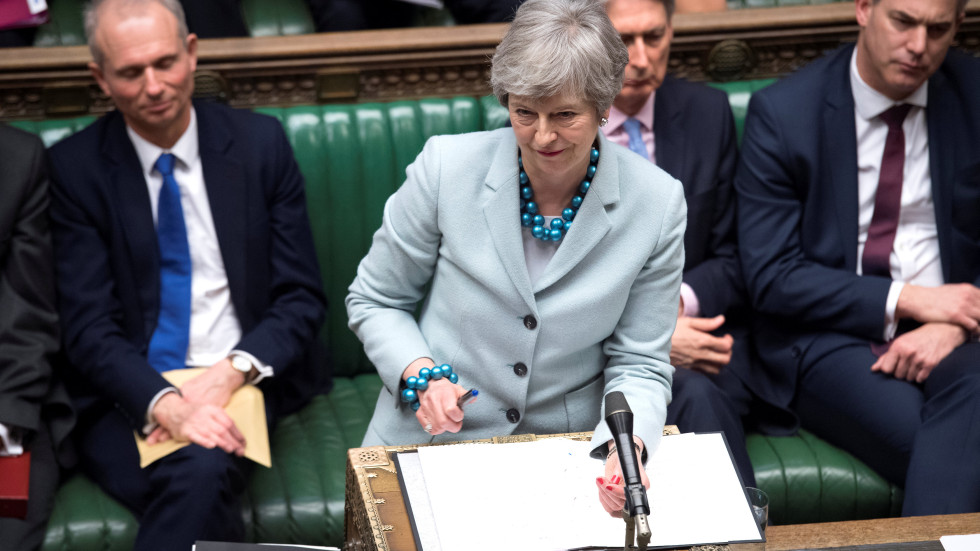 Британски медии: Тереза Мей обявява утре дали ще хвърли оставка
