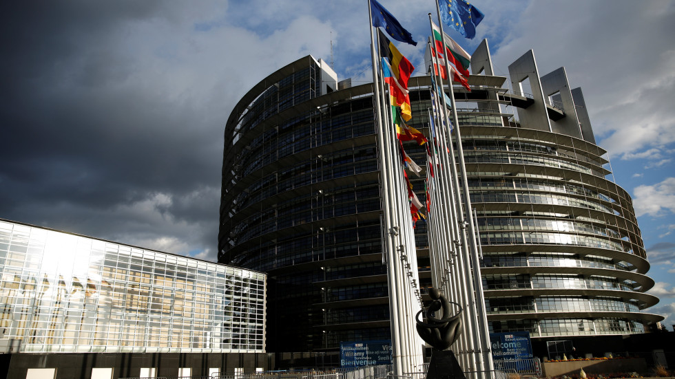 Европарламентът стартира новия сезон в Брюксел, вместо в Страсбург