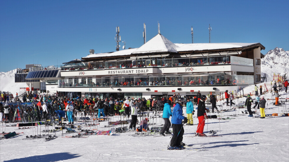 Австрия разследва ски курорта Ишгъл за укриване на коронавирус