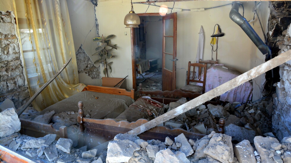 След втория силен трус: Продължават вторичните земетресения в Гърция