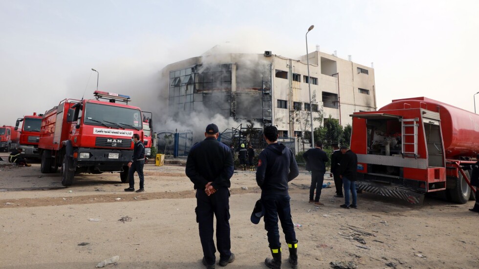 20 души загинаха при опустошителен пожар в Египет