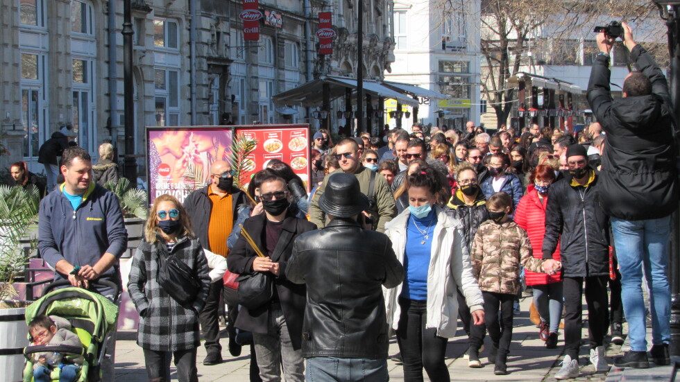 Протест на танцовите школи в Русе срещу противоепидемична мярка