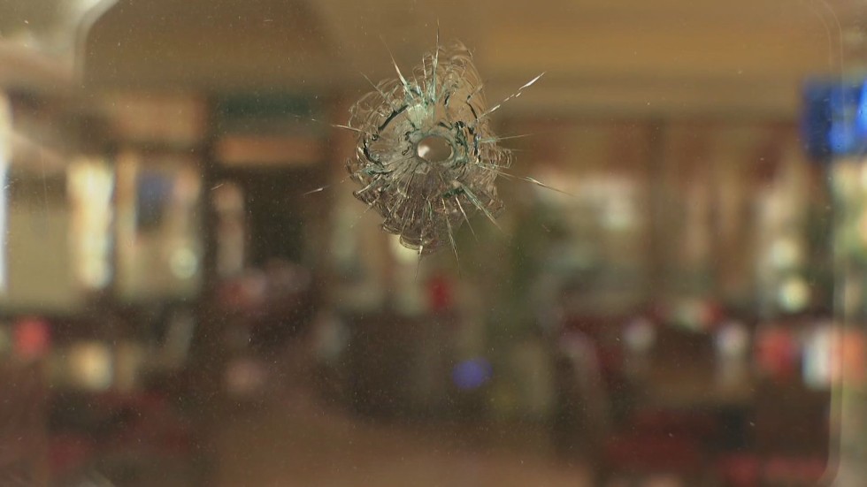 20-годишен стреля по заведение в Бургас – бил недоволен, че затваря