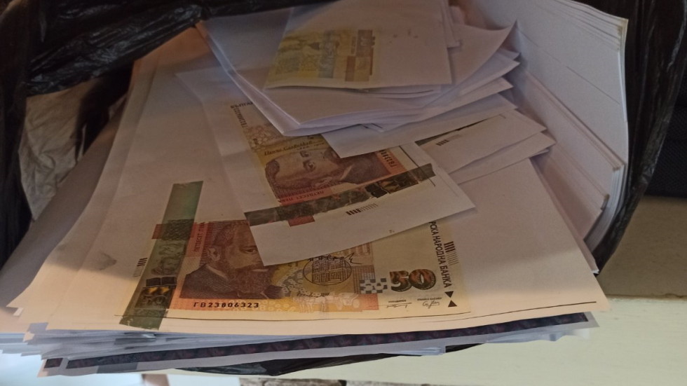 21-годишен е задържан във Варна за печатане на пари