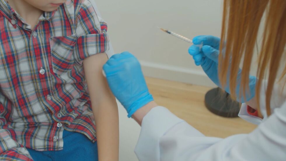 „COVID-19: Ваксините“: Oчакват се резултатите от тестовете за безопасност при деца