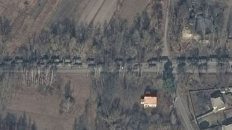 Руски военен конвой, дълъг 64 км, настъпва към Киев (САТЕЛИТНИ СНИМКИ)